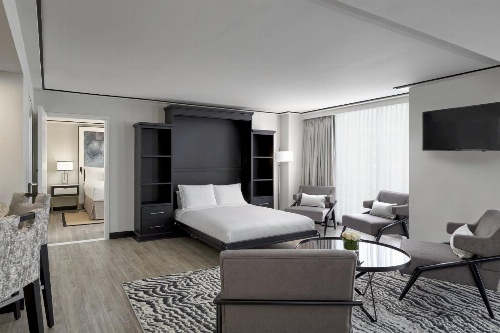 Loews Miami Beach Hotel image 2