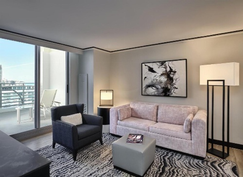 Loews Miami Beach Hotel image 7